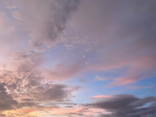 Naklejka na ściany i meble Colorful sunset cloudscape 