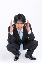 悩むビジネスマン