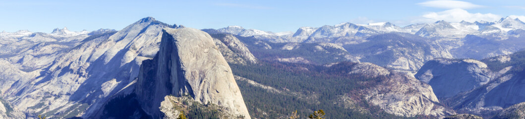 Half Dome and High Sierra via Pohono Trail in Yosemite National Park, California - obrazy, fototapety, plakaty