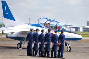 ブルーインパルス 千歳基地 航空祭
