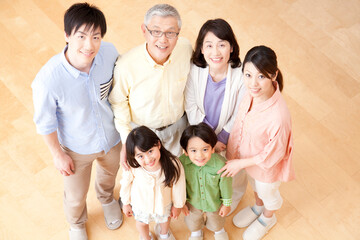 三世代家族ポートレート