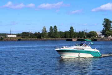 Fototapeta na wymiar Motor boat on the water