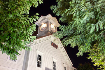夏の札幌時計台夜景
