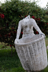 statue of a girl