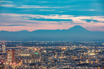 Fototapeta na wymiar 渋谷スカイからの富士山