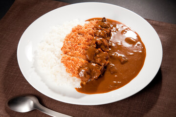 カツカレー