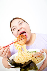 大食いのメタボ女性