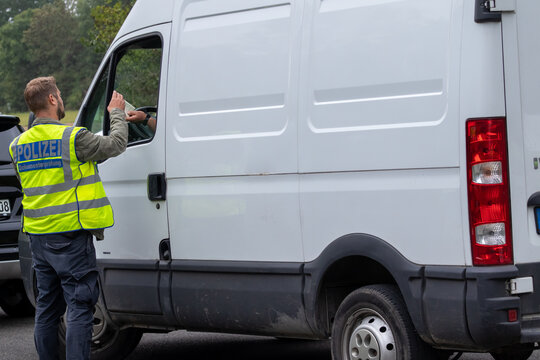 Verkehrskontrolle Transporter