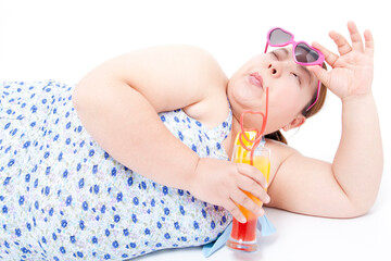 メタボの水着女性