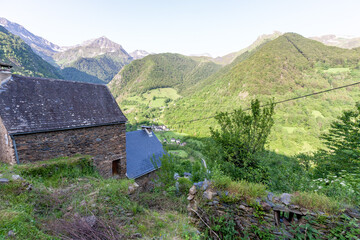 Paysage de montagne, pyrénées centrale, france, ariège
