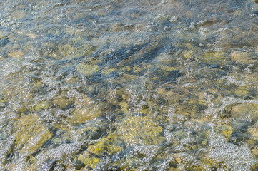 water and rocks, water and stones,
rocks in the water