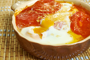 Shopska siren in guveche