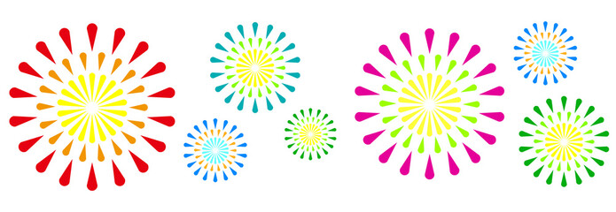 並んで空に打ち上がるカラフルな打ち上げ花火