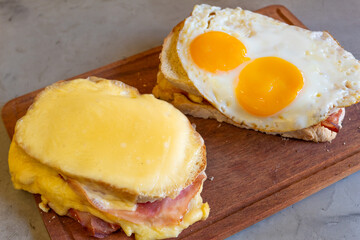 croque madame and croque monsieur breakfast 