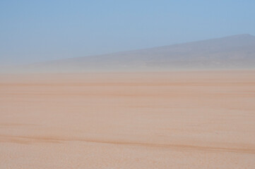 Sandstorm on the Lac Iriki salt lake / Sandstorm in the Sahara, on the Lac Iriki salt lake, Morocco, Africa.