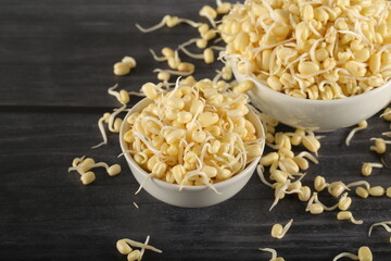 grits mash sprouted and peeled lies on the table