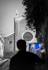 The world take life with art