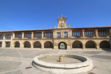 Obraz premium Main Square in Santo Domingo de Calzada, Spain