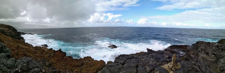 Fototapeta na wymiar panoramatic view of the Atlantic ocean