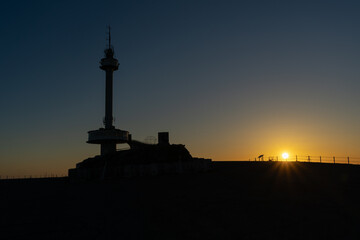 peña cabarga en la atardecer © HctorL.E