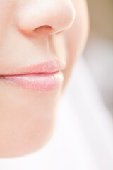 女性の唇アップ