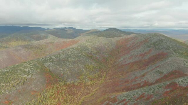 Autumn in the mountains. Kolyma. Magadan area