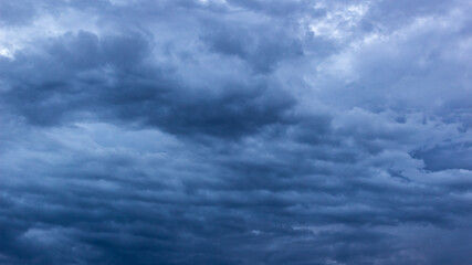 Naklejka na ściany i meble clouds in the dramatic sky