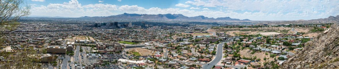 View Towards Mexico From El Paso Texas 