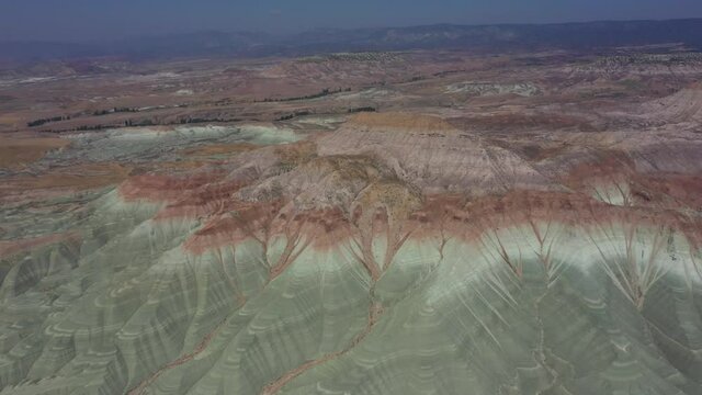 Ankara's Extraordinary Rainbow Hills

