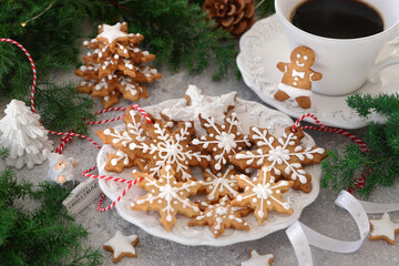 クリスマスクッキーとコーヒー
