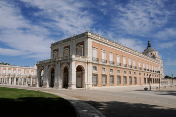 Fototapeta na wymiar Sommerresidenz Palacio Real