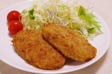 揚げたてコロッケ
