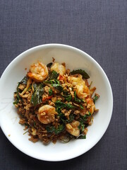 Prawn and basil stir fry 