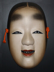 日本_能面_女性_日本の伝統芸能_能面_能3