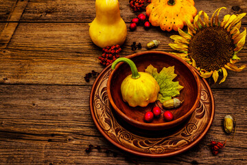 Autumn and Thanksgiving dinner place setting