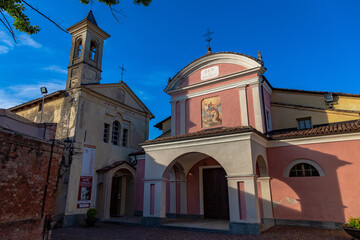 La chiesa di San Donato a Barolo
