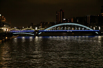 Obraz premium ライトアップされた駒形橋 東京都台東区 日本