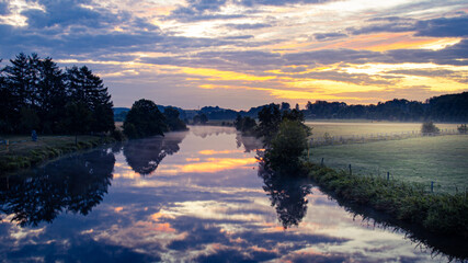 Ruhr im Morgengrauen bei Dortmund