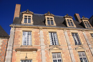 Fototapeta na wymiar façade du château de la Ferté Saint Aubin