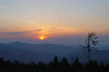 Fototapeta na wymiar sunset and hills
