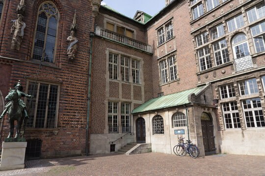Bremen, Germany - August 16, 2019: old town hall building with entrance of the "Ratskeller" at the historic marketplace