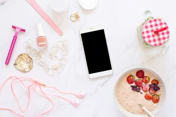 morning routine, breakfast smoothie, make-up