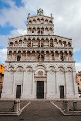 Fototapeta na wymiar San Michele in Foro in Lucca Italy
