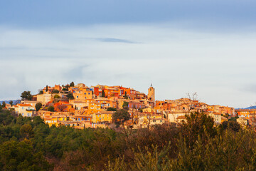 Fototapeta na wymiar Colorful Roussillon Buildings in France