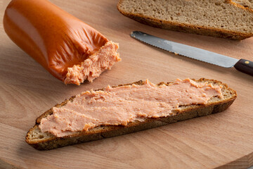 Traditional German Teewurst on bread