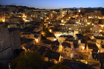 Panorama notturno di Matera la città dei Sassi - 375667833