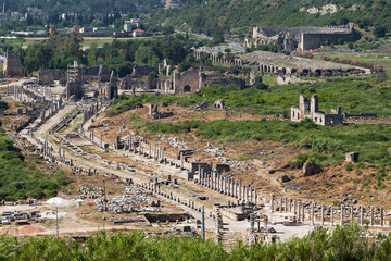Obraz premium Aerial view over the roman ruins at Perge, Antalya, Turkey.