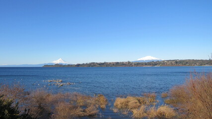 lago. volcán, nieve, cielo