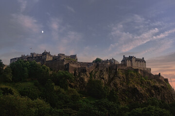 Obraz premium Turquoise Sky Over Edinburgh Castle