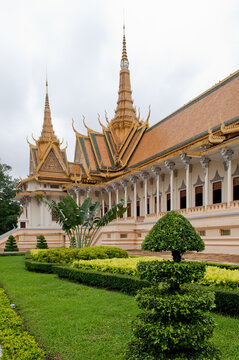 Views of the Royal Palace in Phnom Phen